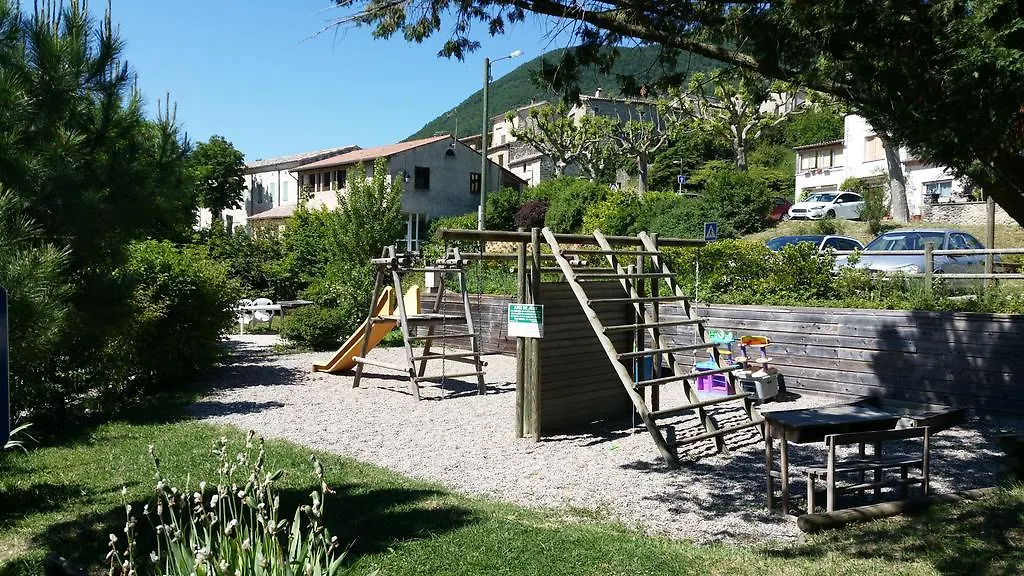 Le Matin Calme Hotel Vesc Campsite