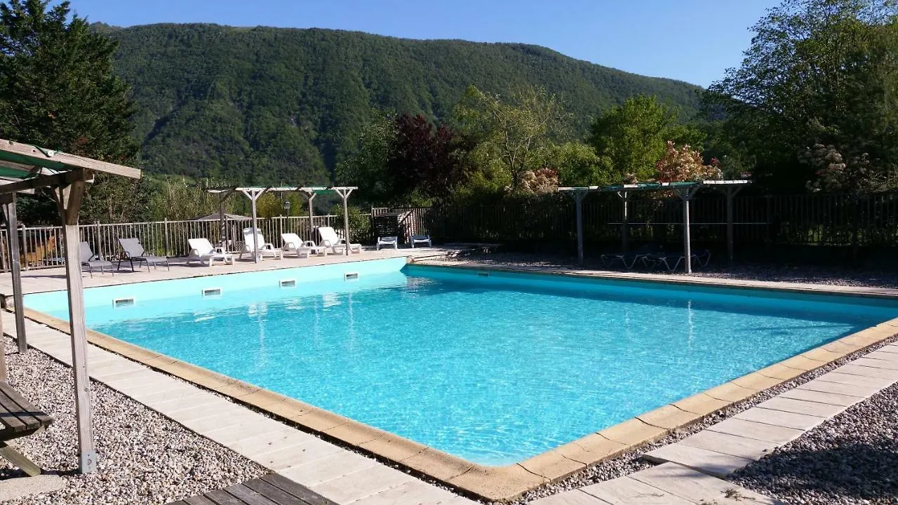 Le Matin Calme Hotel Vesc